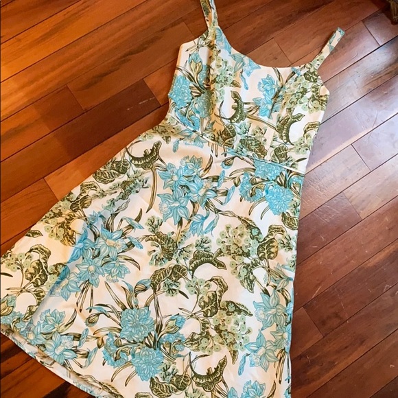 Loft Floral Dress - Picture 2 of 3